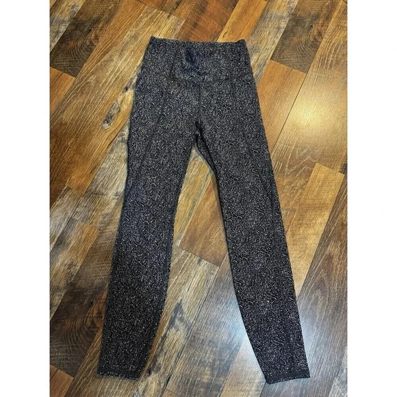 Athleta lightning static 7/8 tights Size XS - Picture 1 of 7